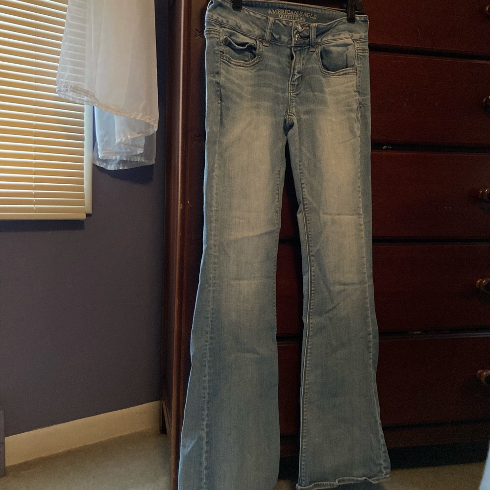 AE artist flare jeans